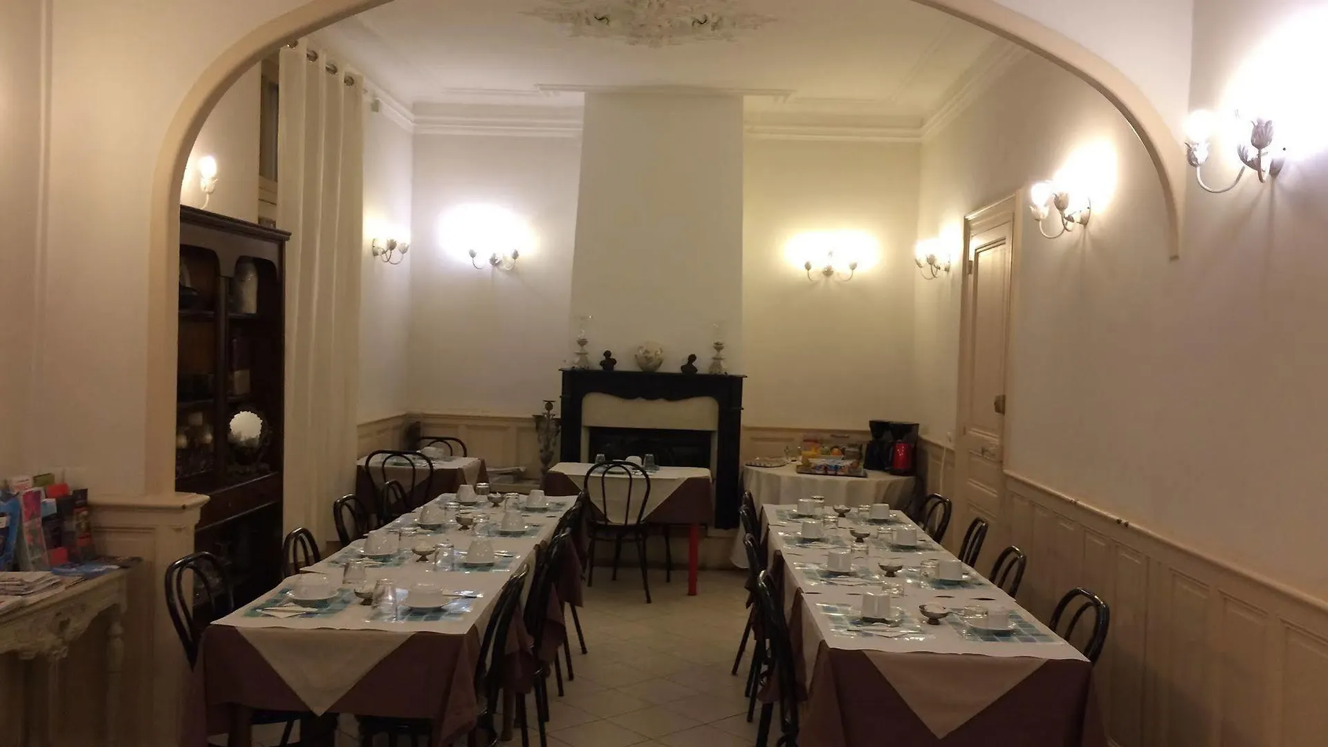 Residence Acapulco III Frejus 2*,  France