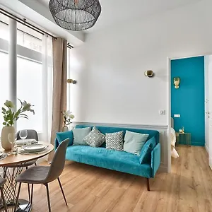 newly-renovated-stunning-2br-apt-in-the-heart-of-15.fr-paris.fr/